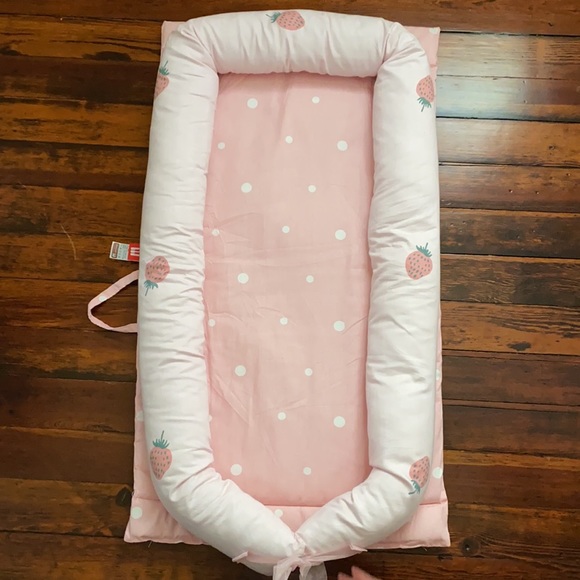 Portable bassinet - Picture 2 of 5